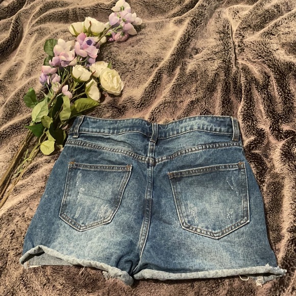 Ripped Denim Jean Studded Booty Shorts - Picture 2 of 4